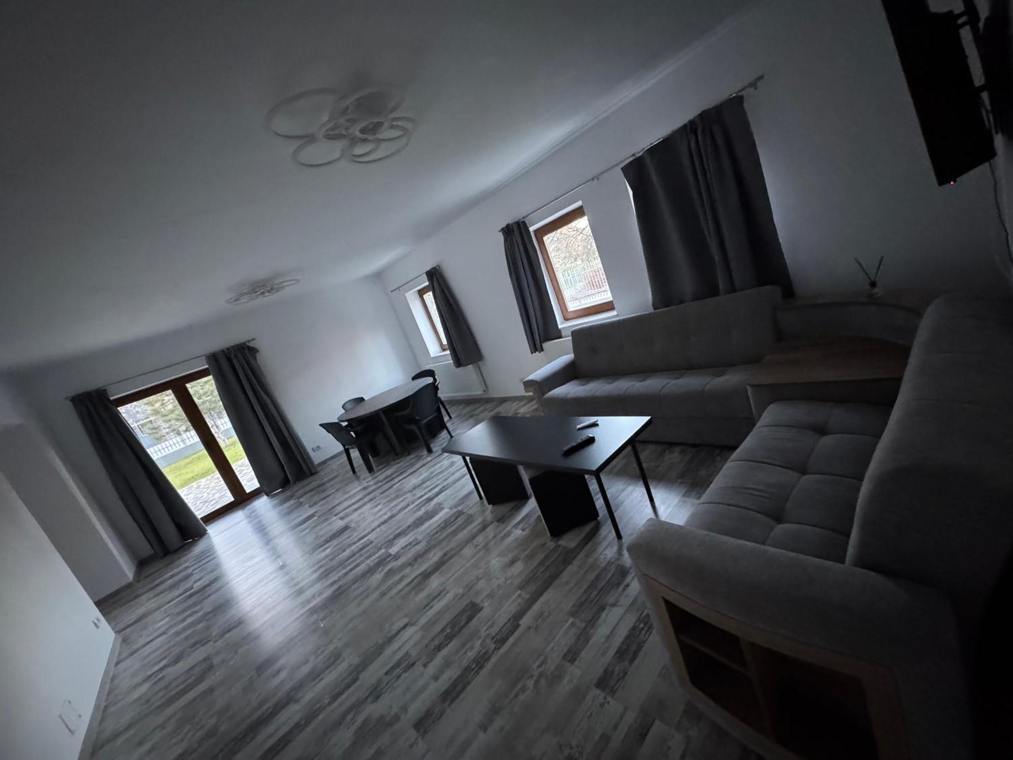 Vila Amy - 5 Min From Therme And Airport Corbeanca Exterior foto