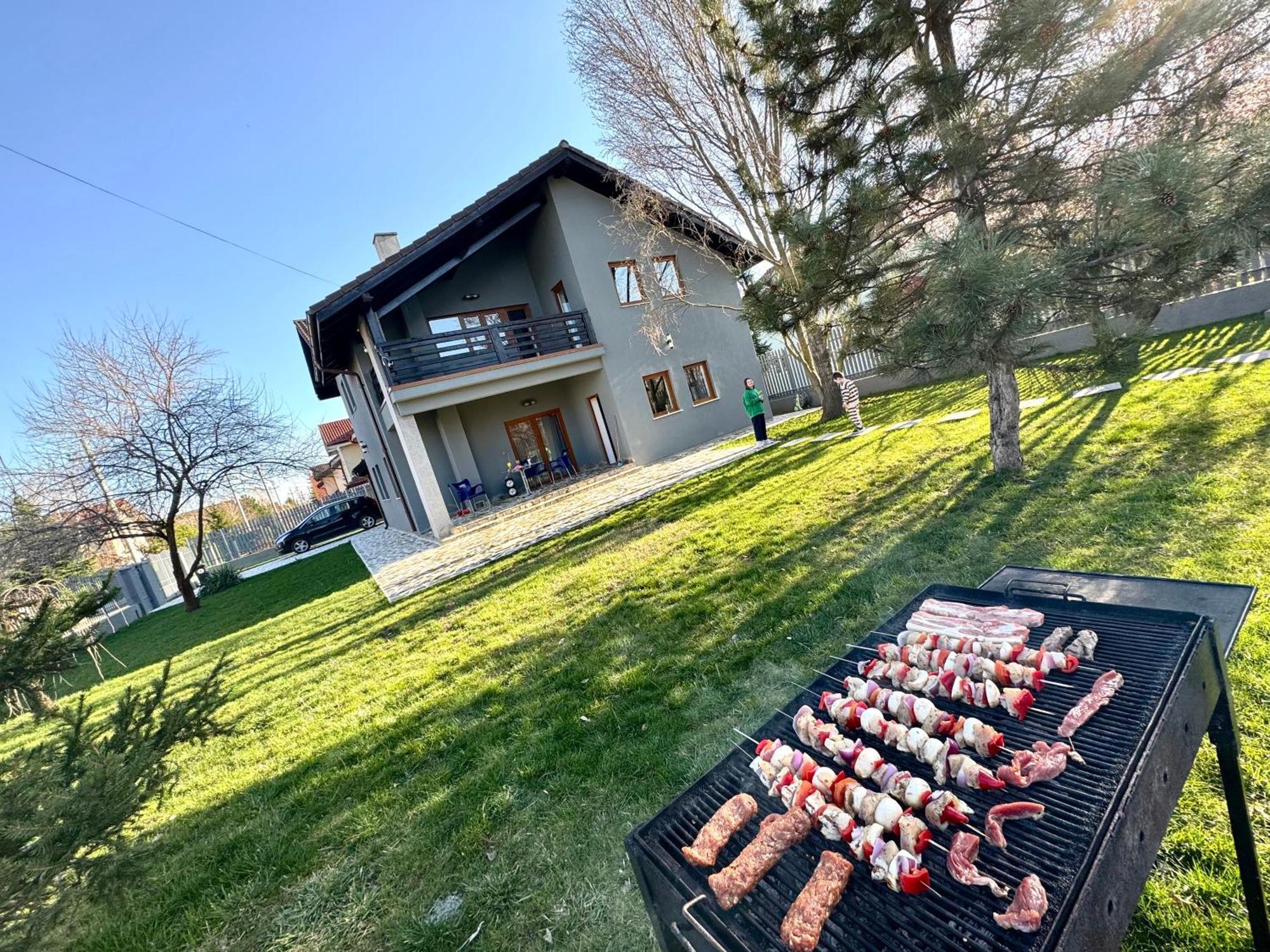 Vila Amy - 5 Min From Therme And Airport Corbeanca Exterior foto